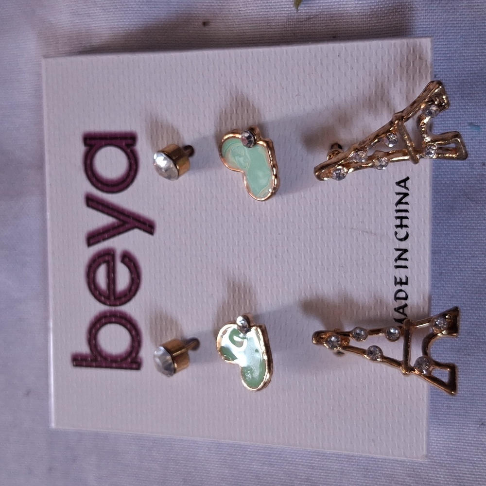 Beya Earrings